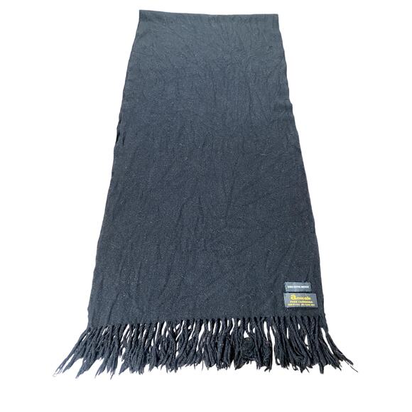Saks Fifth Avenue Amicale 100% Cashmere Black Scarf 68x15 Fringe USA Made - Picture 1 of 6